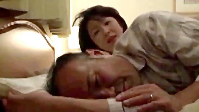 Japanese mom Videos